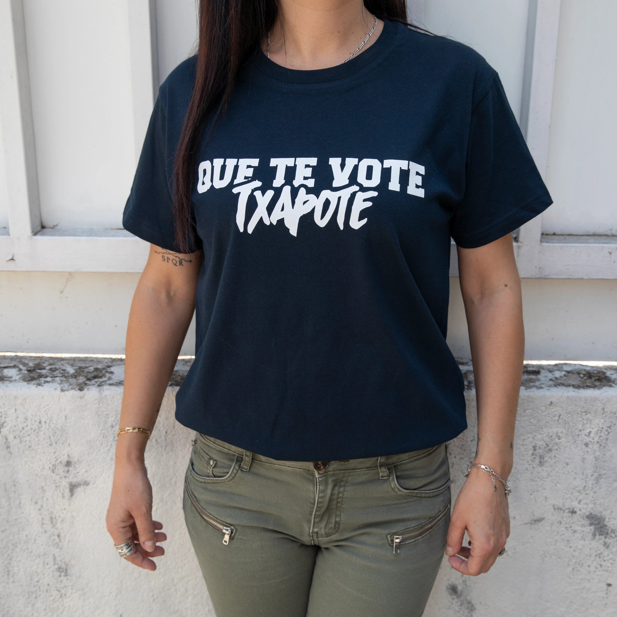 Camiseta "Que te vote Txapote" mujer